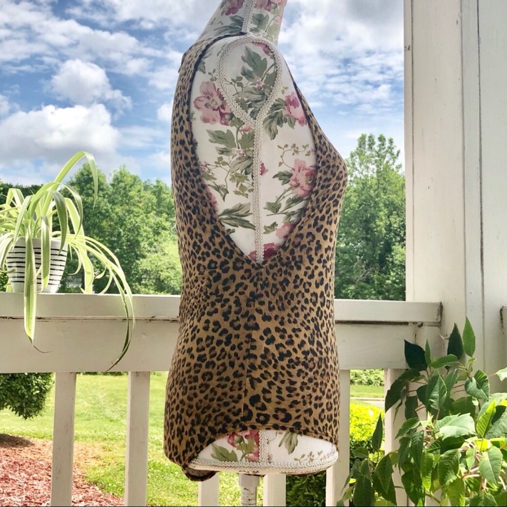 Leopard Print Bodysuit - Picture 3 of 6